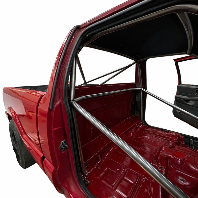 8.50 Cage, 2nd Gen S10, behind the Dash