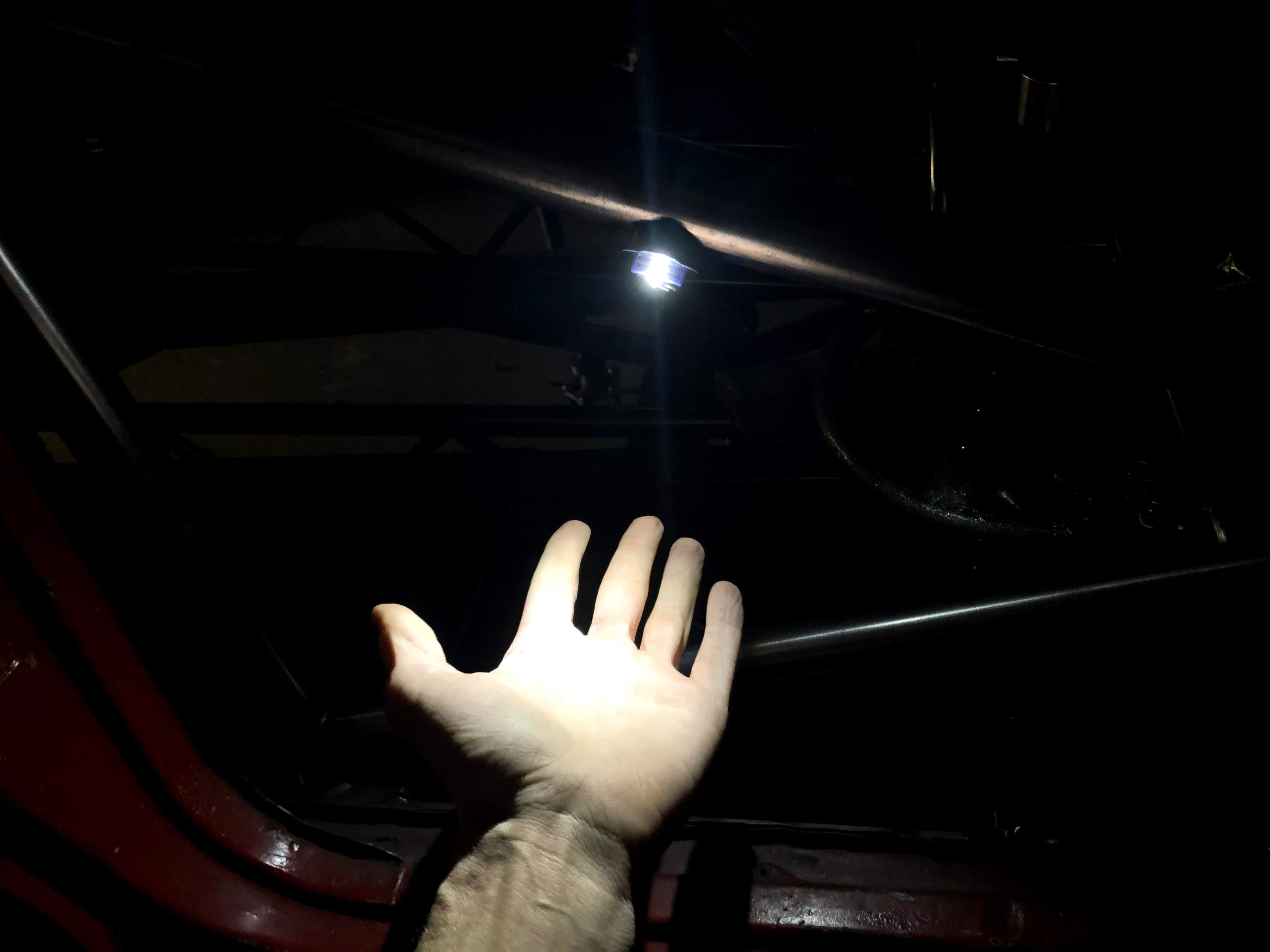 Magnetic Roll Bar Light